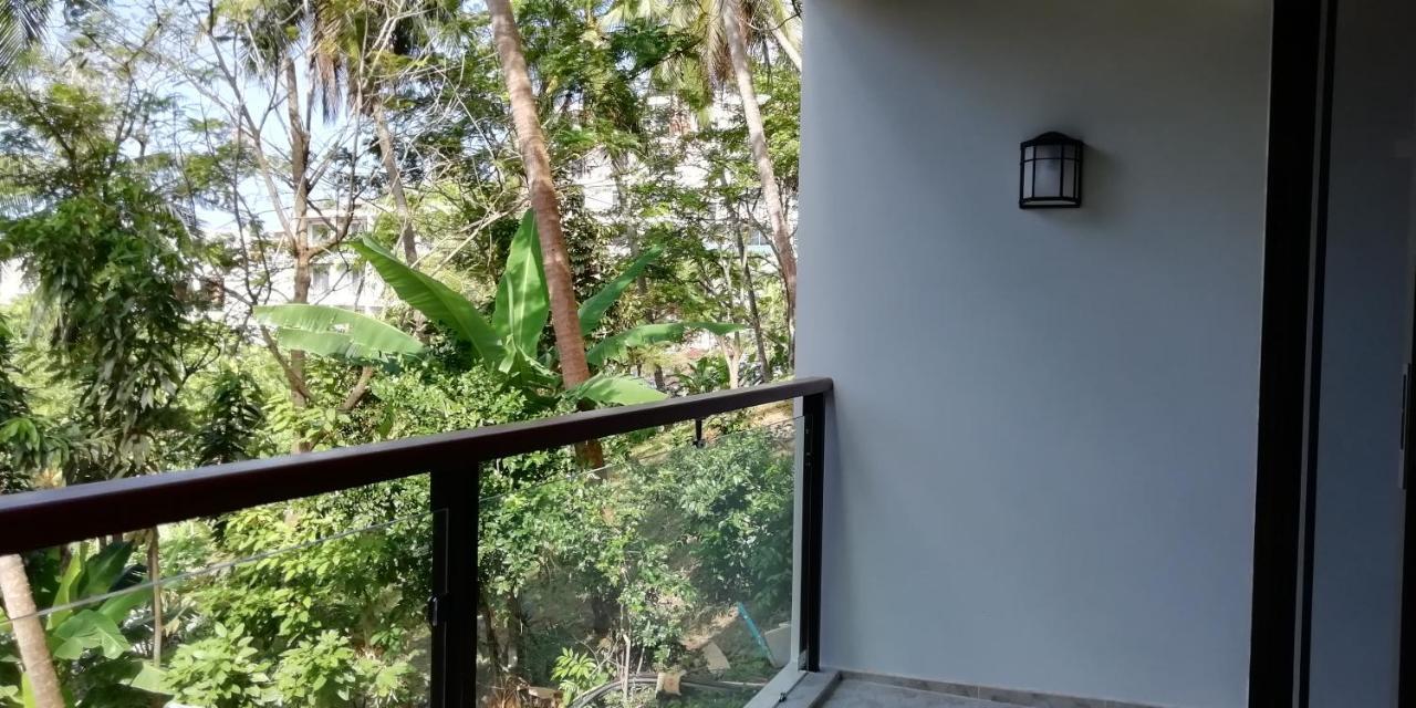 Baan Kawkaew Kata Hotell Karon Exteriör bild